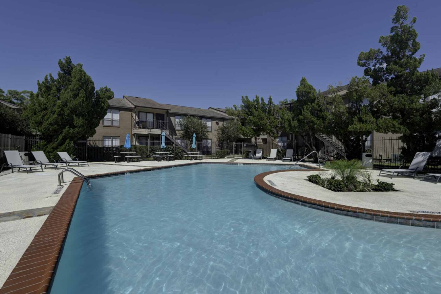 Photo Gallery The Falls at Clear Lake